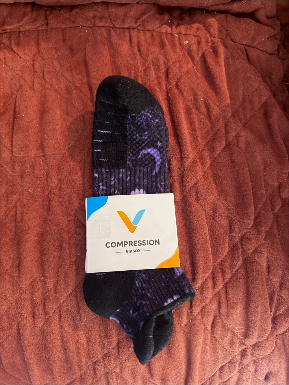 Viasox Women's No-Show Compression Socks in Black & Purple